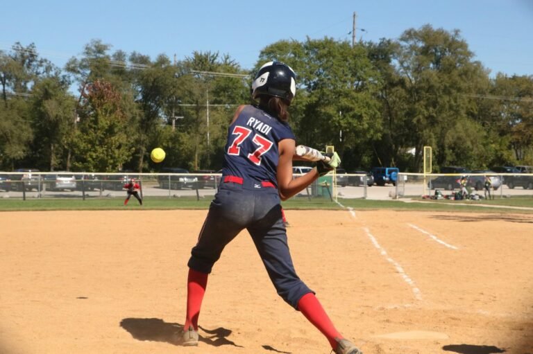 The Ultimate Guide to Fastpitch Softball Bats: Everything You Need to Know
